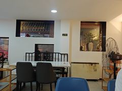 -毛辣果·贵州红酸汤牛肉火锅(西单店)