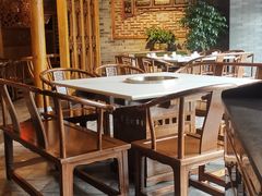 -张大胡子鱼头火锅酒楼(长益路店)