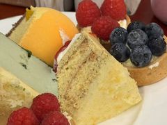 -元一希尔顿酒店·鲜切牛肉火锅禅自助餐厅