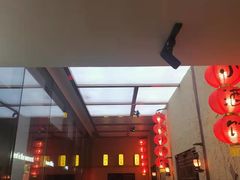 -泥糊破店小酒馆·团建聚餐(南京西路店)