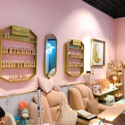 -花系美·美甲美睫精品店