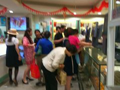 -上海哈尔滨食品厂(淮海中路店)