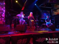 -CASTLE 古堡酒吧