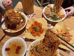 -周小波重庆小面·重庆名小吃(邹容路店)