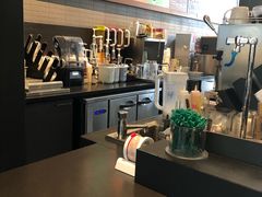 -星巴克(杭州湖滨银泰E区店)