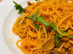 鸡肉奶油蘑菇汤-必胜客(安河桥北店)