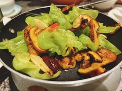 -彩云天云南餐厅