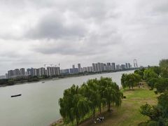 -南京眼步行桥