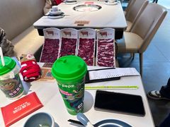 -左庭右院鲜牛肉火锅(金山万达店)
