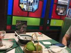 -悦得闲广式点心茶楼(蓝鲸世界店)