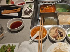 -海底捞火锅(新松江路生日主题店)