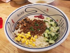 -陇上秦轩西安biangbiang面(朝龙汇店)