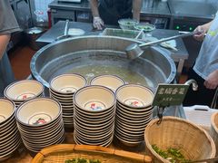 -云阿蛮云南生烫牛肉米线(奉贤路店)