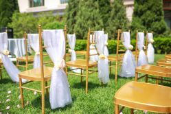 -花轿喜屋婚礼策划