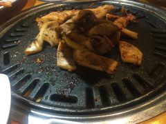 -唯成•韩国炭火烤肉 유성고기