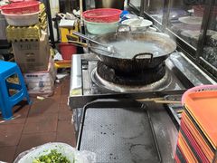 -建国蚵煎蚵面