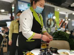 -洪氏嗨捞·猪肚鸡火锅(阳光天地店)