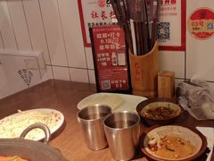 -巴卤社老火锅(财富店)