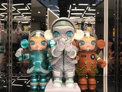 -泡泡玛特POPMART(侨福芳草地店)