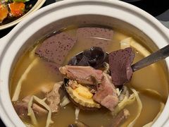 -佬太公海鸭·海鲜大排档(上海总店)