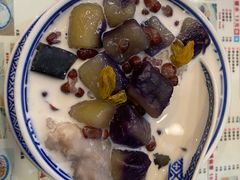 -广信牛奶甜品世家(台东店)