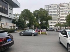 -中天钢铁体育馆(南一门店)