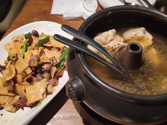 云南腊肉炒香笋-云海肴·汽锅鸡·云南菜(美罗城店)