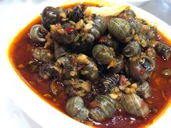 螺丝-凤凰路何眼镜香辣蟹(花果园店)