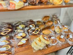 -雀食面包店(钟楼店)