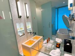 -上海滴水湖皇冠假日酒店