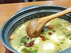 -周鱼小馆石锅酸菜鱼(活力汇店)