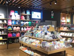 -九木杂物社(恒隆广场店)