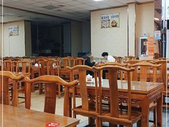 大堂-崇德楼水盆牛羊肉泡馍馆(文艺路店)