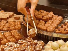 -Laderach 莱德拉(上海环贸iapm店)