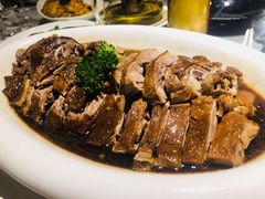 潮汕卤水狮头鹅-维园悦谱·海派家常菜(乌鲁木齐南路店)