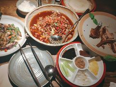 水煮牛肉-青年公社烤鸭(青年路店)