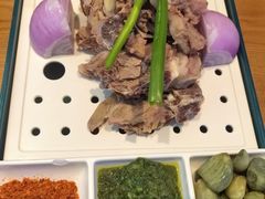 -俭寨大盘鸡·手抓肉·烧烤新疆菜(乌苏路店)