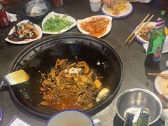 -缘福乡村铁锅炖民宿(八达岭店)