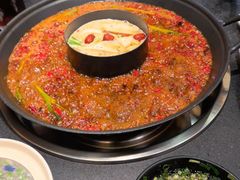 -沸炉重庆老火锅(军事博物馆店)