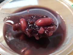 -爆炸头阿姨小四川正宗川味小吃(无任何分店)