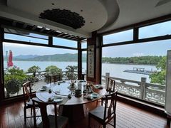 -湖畔居茶楼(湖滨店)