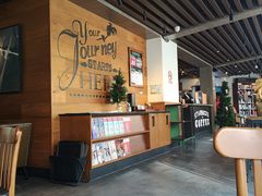 -星巴克(西藏路店)