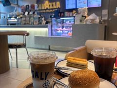 -LAVAZZA拉瓦萨咖啡(中航城君尚购物中心店)