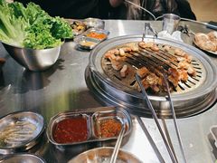 -哈哈碳都·牛肋条无限自助烤肉(宝龙店)