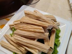 -老佛爷炭火蛙锅直营(清滨路总店)