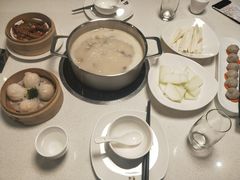 -煲王粤菜餐厅(中侨中心店)