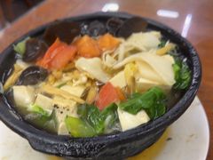 -多福临砂锅居(苏堤北路店)