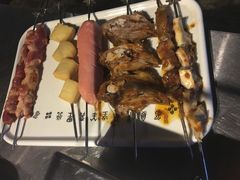 -狼遇见羊烧烤·现穿现烤(旧宫店)