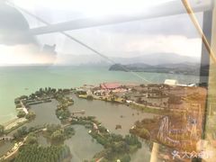 -七彩云南欢乐世界