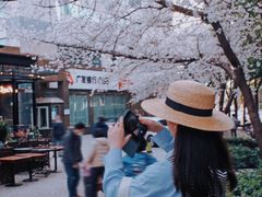 -玛格萝妮比萨屋(四平店)
